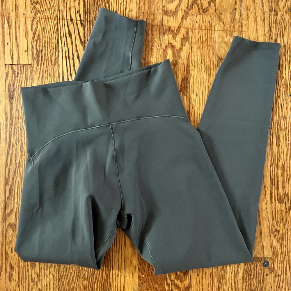 OFFLINE by Aerie charcoal gray leggings.